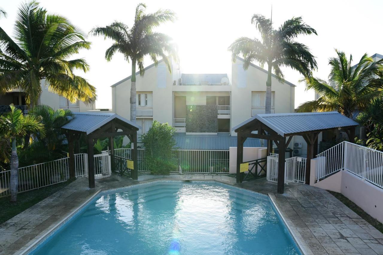 T2 Classe 4 Etoiles Avec Jardin, Piscine, Vue Mer A Saint-Gilles-Les-Bains Exterior photo