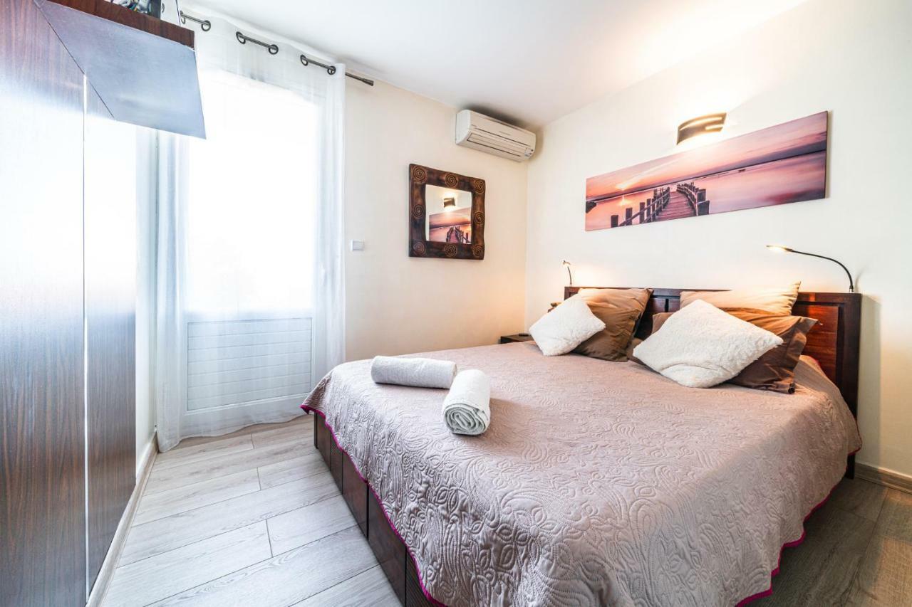 T2 Classe 4 Etoiles Avec Jardin, Piscine, Vue Mer A Saint-Gilles-Les-Bains Exterior photo